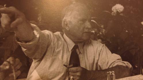 Jung alla tavola rotonda sulla terrazza di Casa Gabriella nel 1940. Coll. Eranos Foundation